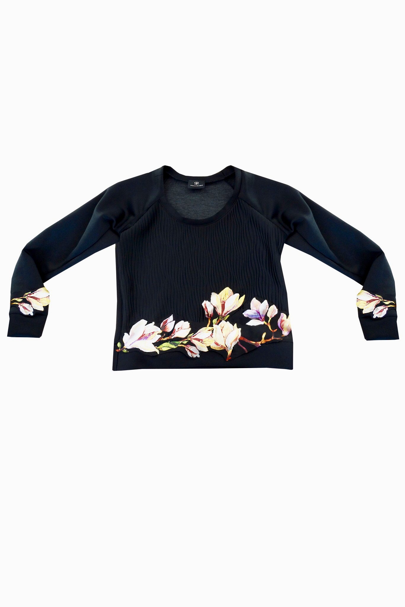 Cropped sweater with neoprene flowers