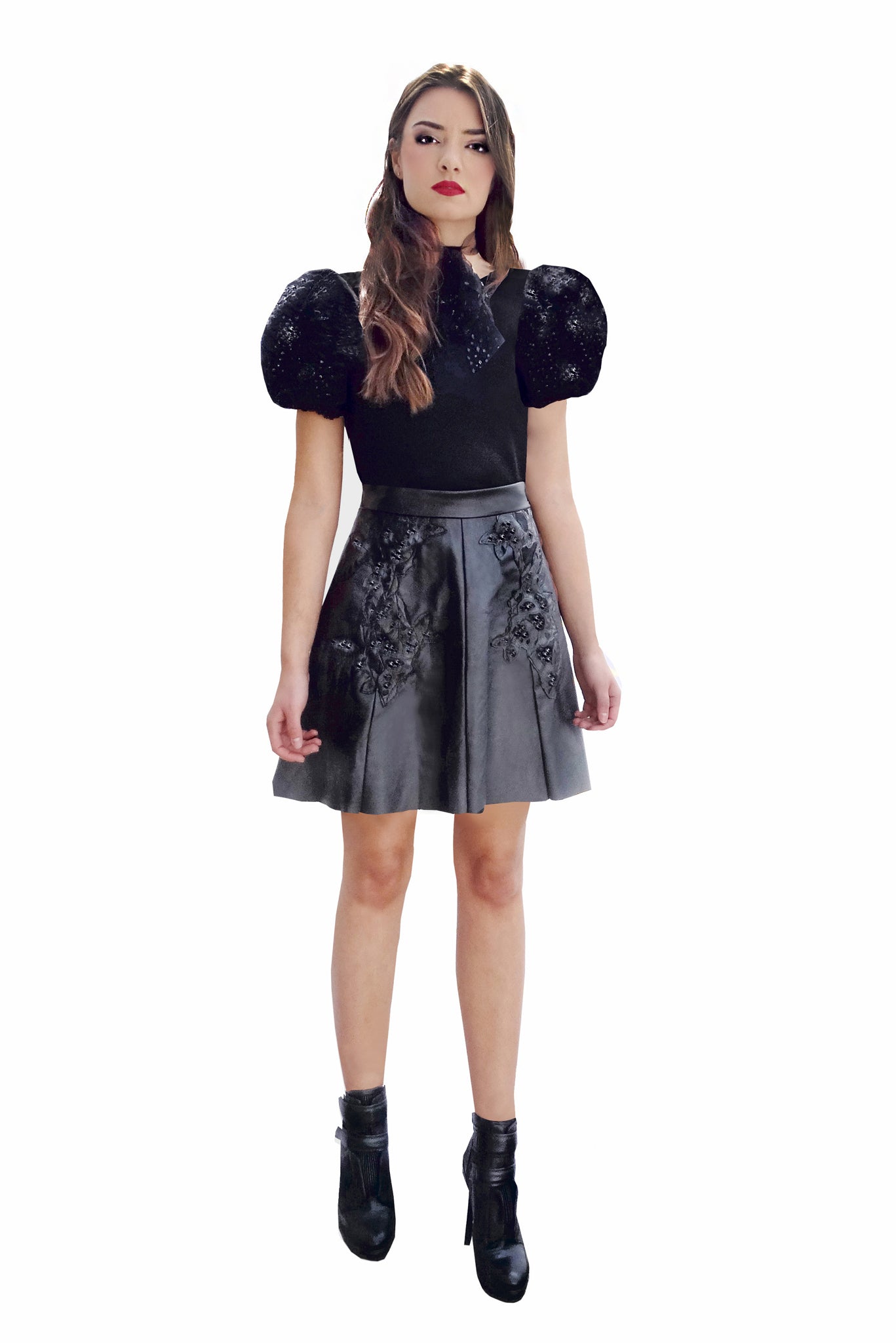 Top cropped with balloon sleeves