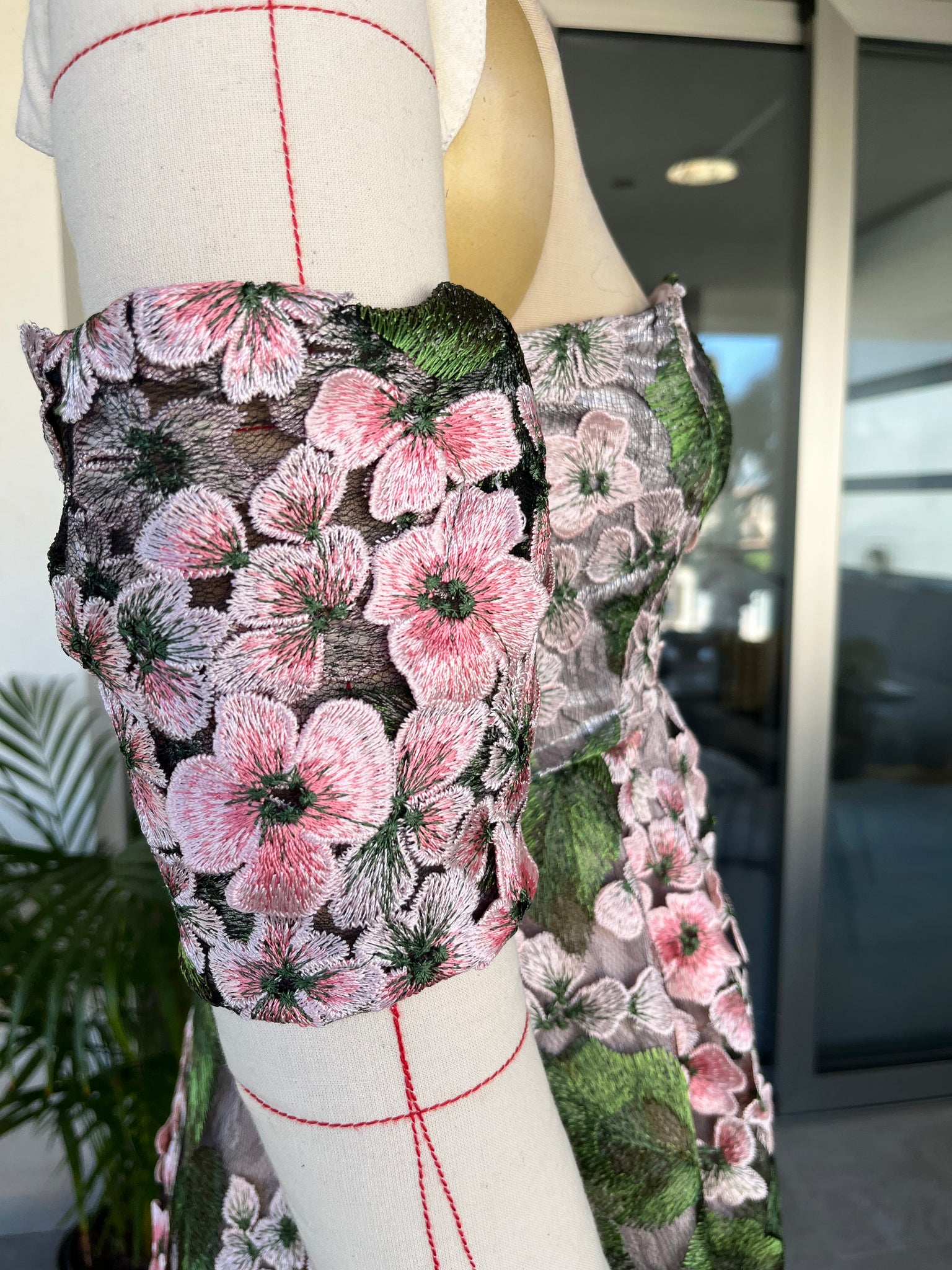 Gardenia floral lace bustier dress
